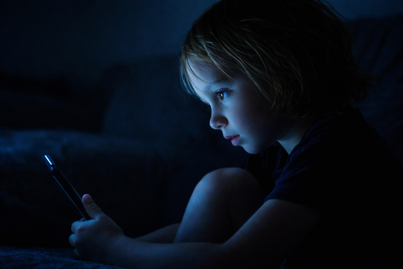 Πρέπει η Ελλάδα να περιορίσει τα social media για ανηλίκους το 2026