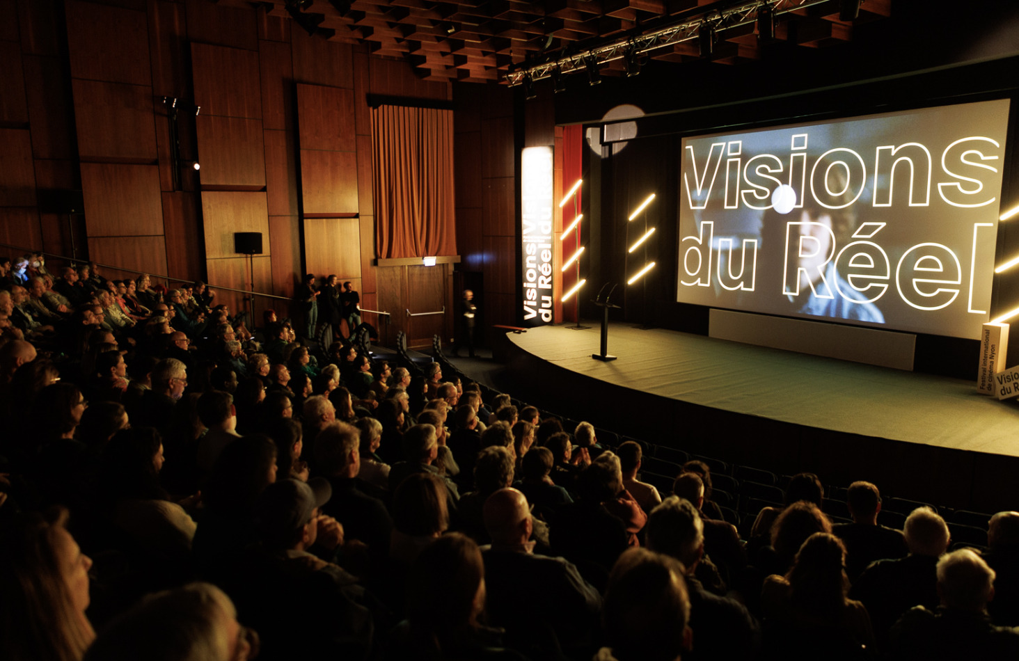 Οι ρίζες της τρέλας γιατί οι άνθρωποι γίνονται πρόσφυγες και τι αποκαλύπτει το νέο ντοκιμαντέρ